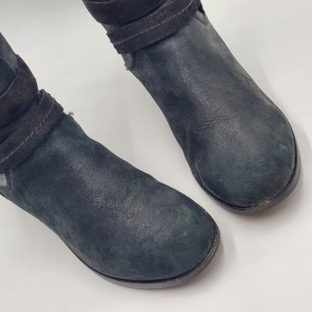 UGG Tall Leather Riding Boots - Picture 6 of 16